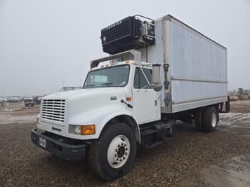 Main image International 4900